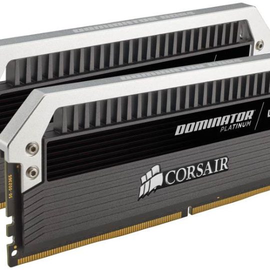 Corsair Dominator Platinum 16GB (2x8GB) DDR4 3000MHz C15 Desktop Gaming Memory